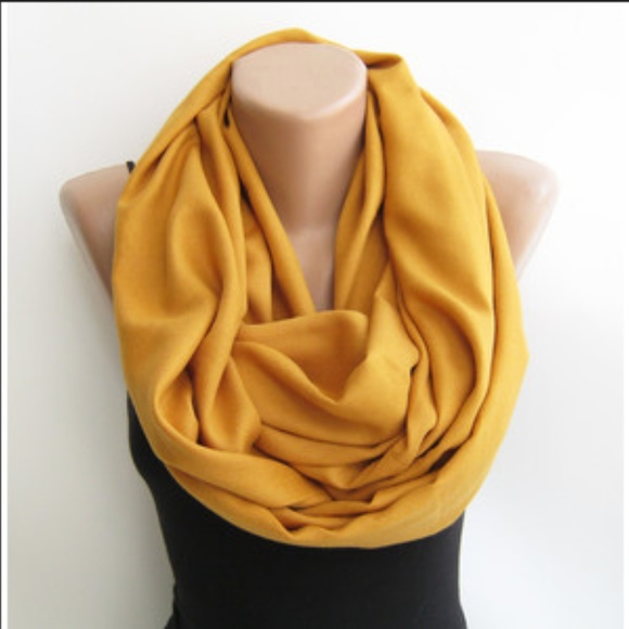 ❄HOST PICK❄ Cashmere Long Marigold Scarf - Picture 2 of 6